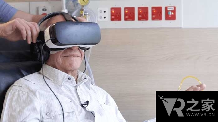 下不了床也能散心 VR帮助化疗患者舒缓压力