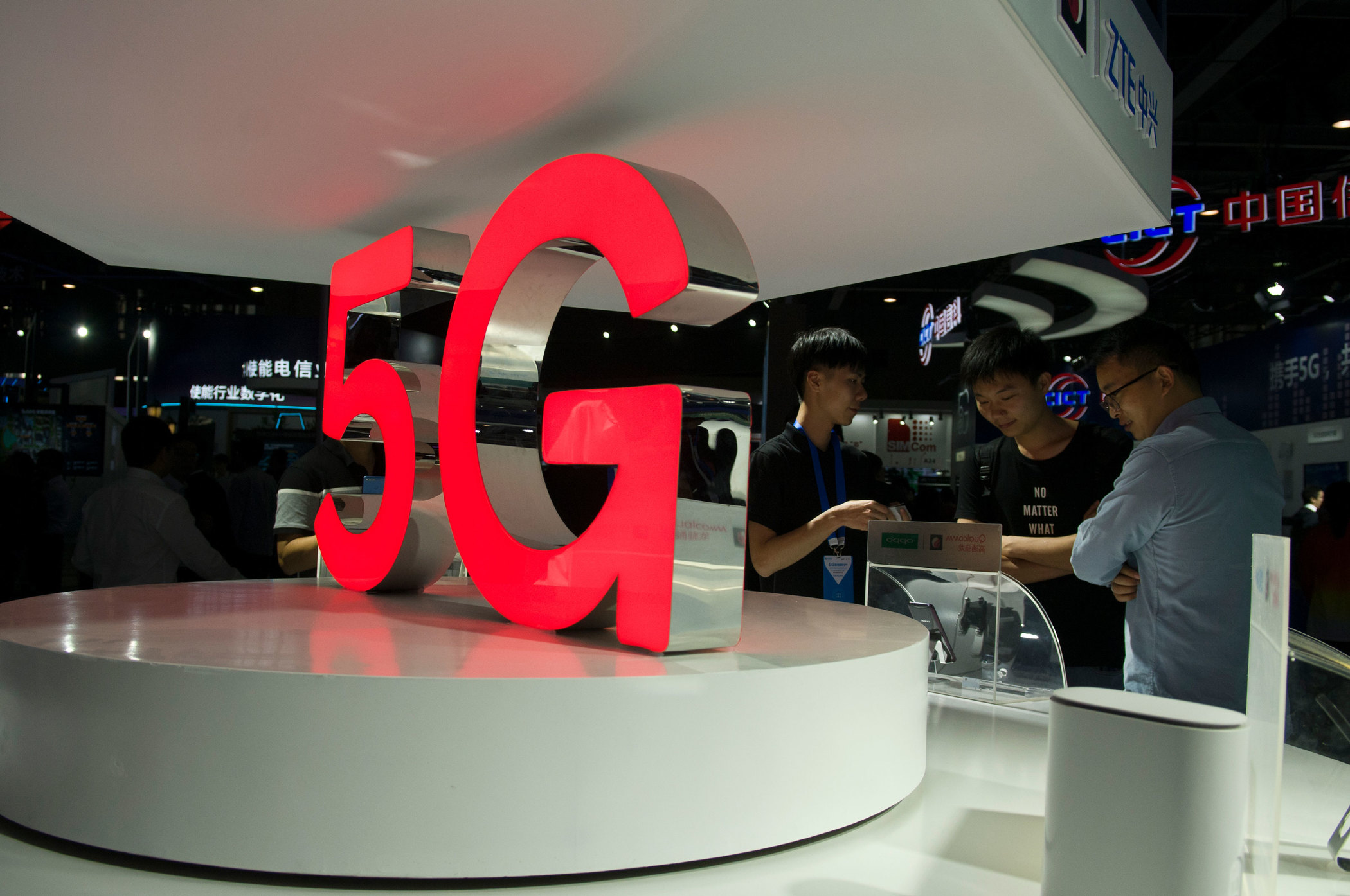 5G/可折叠/打孔屏来了，2019年你会买新手机吗