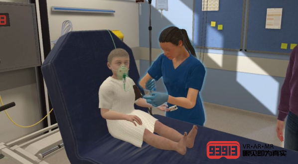 英国牛津医学模拟公司开放VR医学培训平台,医护人员参与培训