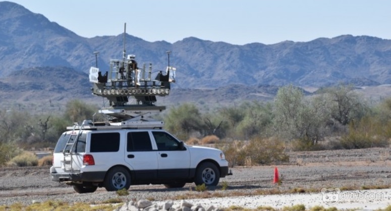 美国陆军研究基于无人车的AR爆破物扫描项目